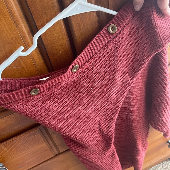 Half Sleeve Rust Color Top - Picture 3 of 3